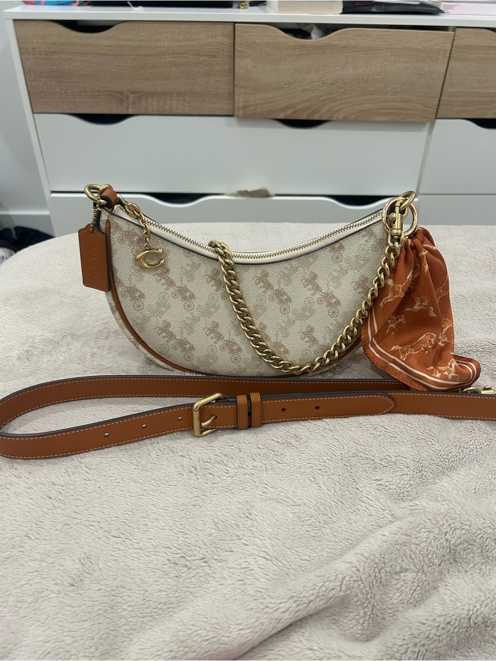 RARE Coach Mira Bag. Horse & Carriage Print. Gold Hardware.